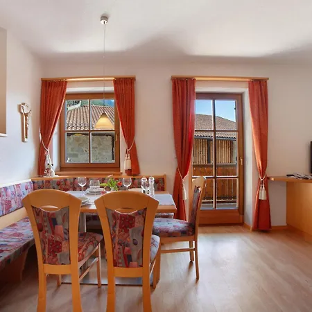 Wiedmairhof Farm stay *